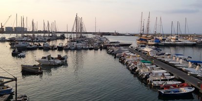 Yachthafen - Tanken Benzin - Marina Stella del Sud