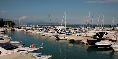 Yachthafen - am See - Lombardei - LIKE US ON FACEBOOK : https://www.facebook.com/pages/Moniga-Porto-Nautica-Srl/284563818253700 - Moniga Porto Nautica srl