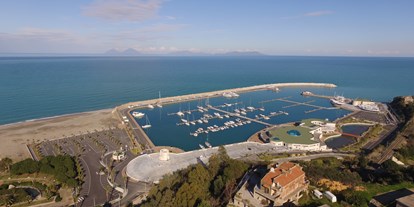 Yachthafen - Frischwasseranschluss - Messina - Capo d' Orlando Marina