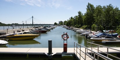 Yachthafen - Trockenliegeplätze - Donauraum - Übersicht/Westbecken - Marina Wien