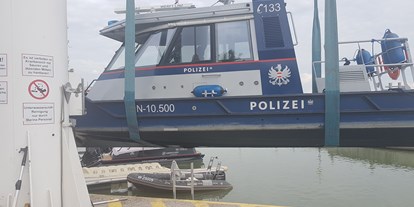 Yachthafen - allgemeine Werkstatt - Kranen - Marina Wien