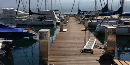 Yachthafen - Toiletten - Lombardei - Marina di Bogliaco