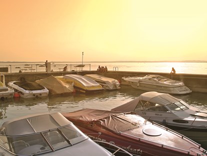 Yachthafen - am See - Venetien - Liegeplätze Porto la Bagatta - Porto La Bagatta