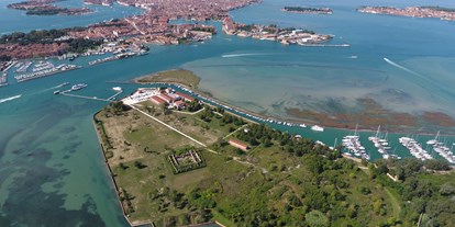 Yachthafen - Stromanschluss - Venetien - Venezia Certosa Marina