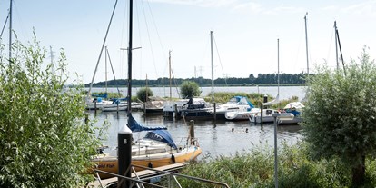 Yachthafen - Toiletten - Flevoland - Alter Jachthafen - Jachthaven De Eemhof