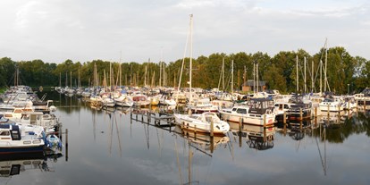 Yachthafen - Stromanschluss - Friesland - Jachthaven Westerdijk