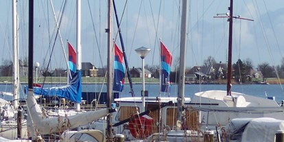 Yachthafen - allgemeine Werkstatt - Niederlande - Hafeneingang - Jachthaven Waterland Monnickendam Bv