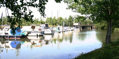 Yachthafen - am Fluss/Kanal - Baden-Württemberg - Bildquelle: http://www.wmbc.de - Württembergischer Motorboot-Club