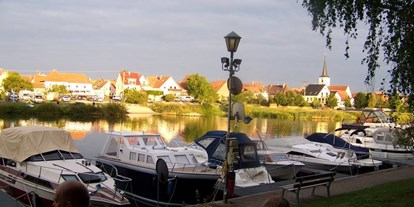 Yachthafen - am Fluss/Kanal - Mainstockheim - http://m-y-c-a.npage.de/ - Motor-Yacht-Club Ansbach