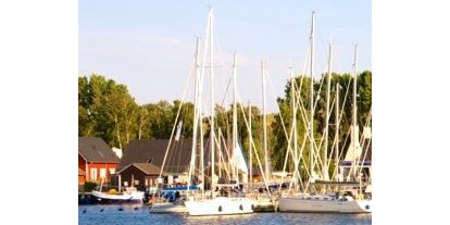 Yachthafen - Stromanschluss - Fischland - http://www.moenchgut-living.de/ - Port Gager