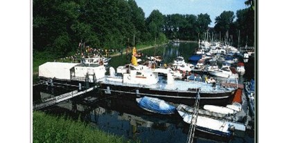 Yachthafen - Toiletten - Niederrhein - Bildquelle: http://www.marinevereinneuss.de - Marine Verein Neuss