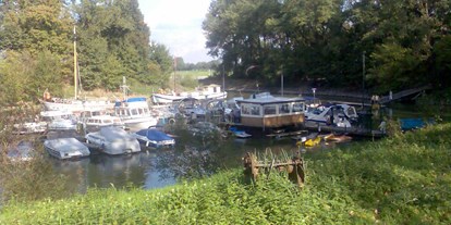 Yachthafen - am Fluss/Kanal - Niederrhein - (c) http://www.nwv-neuss.de/ - Neusser Wassersportverein