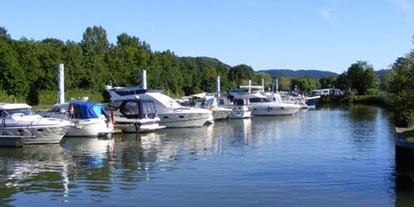 Yachthafen - am Fluss/Kanal - Neumagen-Dhron - Quelle: http://www.marina-mittelmosel.de/ - Marina Mittelmosel GmbH
