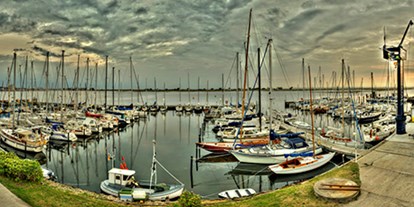 Yachthafen - Stromanschluss - Ostsee - Bildquelle: www.yachtwerft.com - Marina Orthmühle/Heiligenhafen