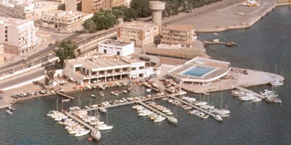 Yachthafen - Tanken Benzin - Costa Tropical - (c) http://www.clubdemaralmeria.es/ - Club de Mar de Almería