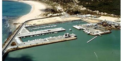 Yachthafen - Stromanschluss - Costa de la Luz - (c) buscoamarre.com - Puerto Deportivo de Barbate