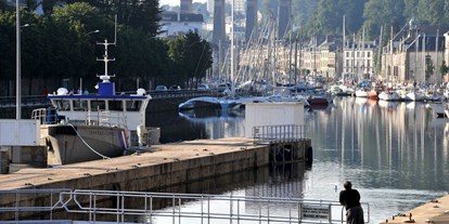 Yachthafen - Duschen - Finistère - Quelle: http://www.plaisancebaiedemorlaix.com/fr/les-ports-de-la-baie/port-de-morlaix/presentation-de-morlaix - Port de Morlaix