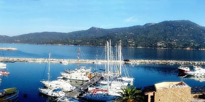Yachthafen - am Meer - Korsika  - Bild von http://www.mairie-propriano.com/ - Port Valinco