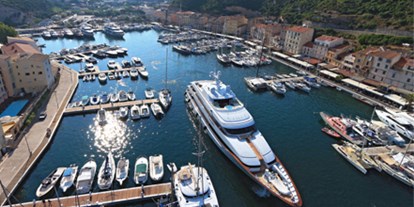 Yachthafen - Slipanlage - Frankreich - Quelle: http://www.port-bonifacio.fr/capitainerie/port-bonifacio.php?menu=49 - Port de Bonifacio