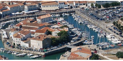 Yachthafen - Stromanschluss - Frankreich - Bildquelle: http://www.saint-martin-de-re.fr/ - Saint Martin de Ré