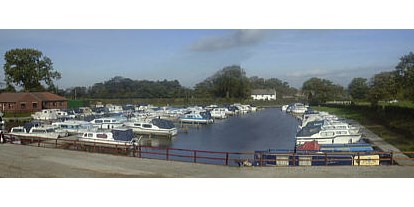 Yachthafen - Frischwasseranschluss - Cheshire - (c): http://www.moonsbridgemarina.co.uk/ - Moonsbridge Marina