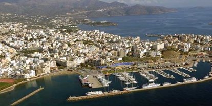 Yachthafen - Tanken Benzin - Griechenland - Quelle: http://www.marinaofagiosnikolaos.gr/ - Agios Nikólaos
