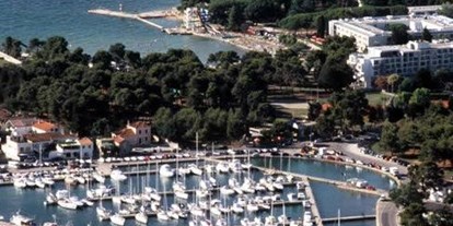 Yachthafen - Toiletten - Zadar - Homepage http://www.marinaborik.hr - Marina Borik