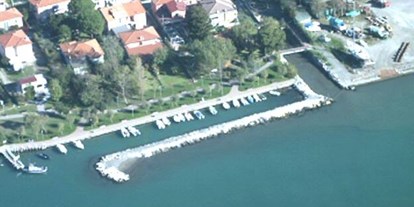 Yachthafen - am Meer - Toskana - Homepage www.amegliaservizi.it - Porto Bocca di Magra
