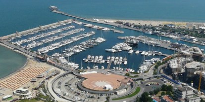 Yachthafen - am Meer - Forli-Cesena - Homepage www.marinadirimini.com - Marina di Rimini