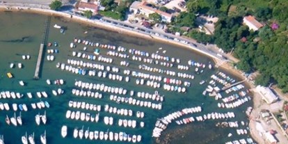 Yachthafen - Duschen - Toskana - Quelle: www.portobaratti.it - Porto Baratti