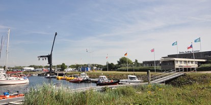 Yachthafen - Stromanschluss - Südholland - Homepage www.marinastellendam.nl - Stellendam Marina