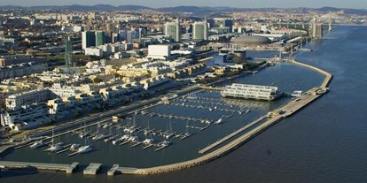 Yachthafen - Stromanschluss - Portugal - Homepage http://www.marinaparquedasnacoes.pt - Marina Parque das Nações